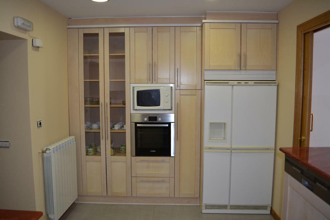 Apartamentos Alameda Coca Luaran gambar